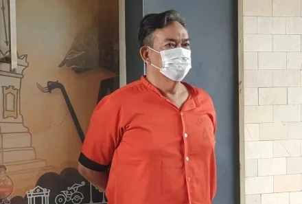 Diduga Korsleting Listrik, Pendopo Kecamatan Bekasi Selatan Dilalap Si Jago Merah 1 Ngaku Keturunan Sultan HB VII, Pria Jogja Ini Tipu Warga Gunungkidul dengan Surat Kekancingan Palsu