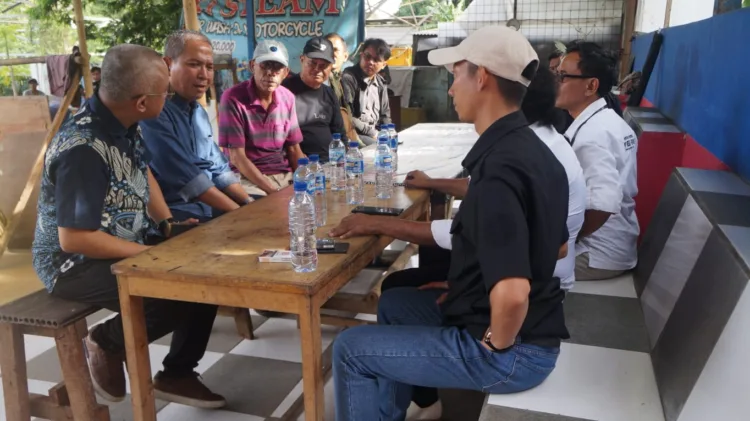 Kasus dugaan penyerobotan lahan milik Irod Ismed bin Absari di Kelurahan Jakasampurna, Kecamatan Bekasi Barat, kembali mencuat. Tim 11 bersama kuasa hukum Irod, Andreas Beda Kredok & Partners, menilai terdapat kejanggalan serius dalam laporan polisi yang diterima Polres Metro Bekasi Kota dari pihak pelapor, Stefanus Agung, yang bertindak sebagai kuasa dari seseorang bernama Leo.
