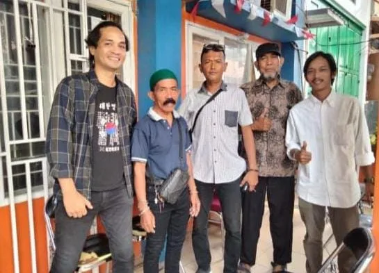 Pemilihan Ketua RW 02 Kelurahan Butung, Kecamatan Wajo, Kota Makassar, berlangsung di kantor kelurahan pada Jumat (8/11/2025).