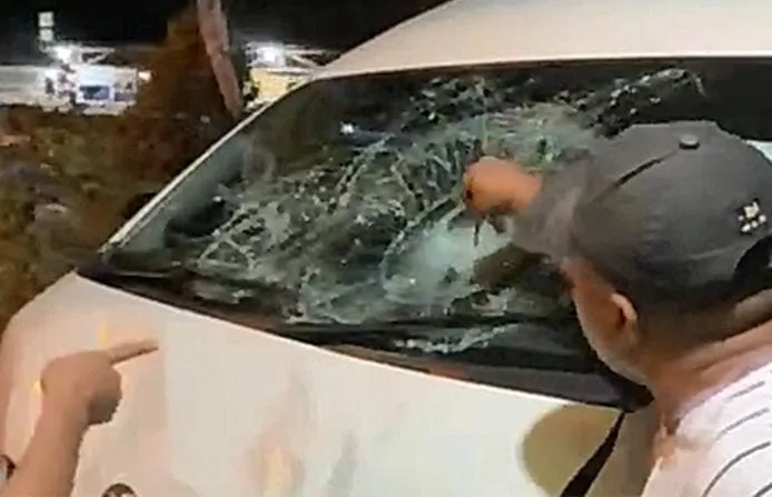 Hiace Antarjemput Karyawan di Bekasi Tabrak Pemotor yang Sedang Beli Mi Ayam, Satu Orang Tewas