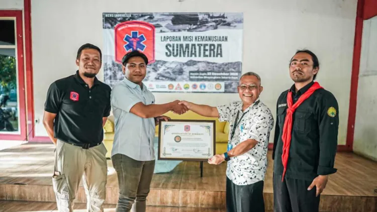 Picsart 25 12 27 17 01 25 519