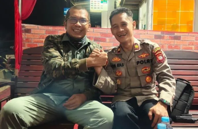 Dewan Pimpinan Nasional (DPN) Lidik Krimsus Republik Indonesia menyatakan dukungan penuh terhadap langkah penegakan hukum yang dilakukan Polsek Singkawang Selatan dalam upaya penertiban pertambangan tanpa izin (PETI), sejalan dengan program Presiden Republik Indonesia terkait pemberantasan tambang ilegal di seluruh wilayah Indonesia.