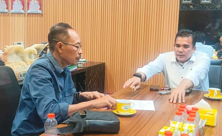 Pelaporan Pengaduan Masyarakat (Dumas Red) oleh sejumlah LSM yang tergabung dalam Gerakan Rakyat Anti Korupsi (GARANSI) dugaan gratifikasi yang menyeret AK Oknum Kabid Pelayanan RSUD Bangil yang sebelumnya menjabat sebagai di RSUD Grati menjadi atensi Kasat Reskrim Polres Pasuruan Kota. Saat ini, pihaknya terus melakukan pendalaman.