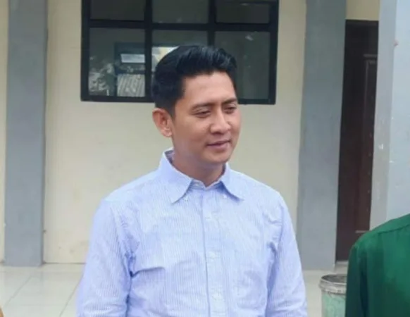 Pemkot Bekasi dan PWI Peduli Gelar Jumat Berkah, Perkuat Kepedulian Sosial di Masyarakat 2 Mustakim Anggota DPRD Kabupaten Bekasi Komisi III (Frm)