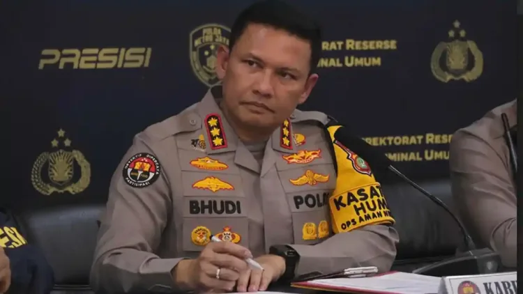 Polda Metro Jaya Tunda Pemeriksaan Lanjutan Richard Lee karena Alasan Kesehatan