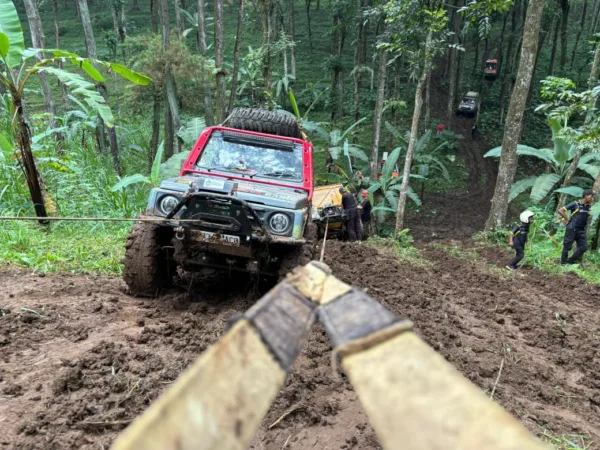 Milad ke 289 Pondok Pesantren Sidogiri: Offroad Expedition 4 - Padukan Adrenalin dan Aksi Sosial