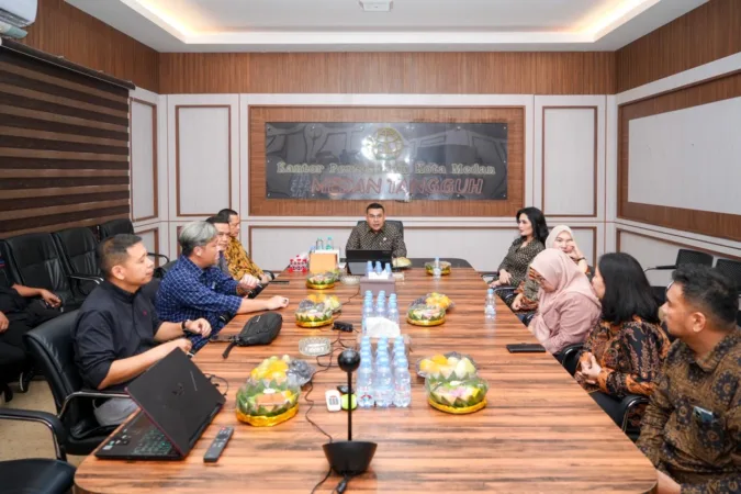 Wamen ATR/BPN Tinjau Pelayanan Kantor Pertanahan Medan dan Deli Serdang