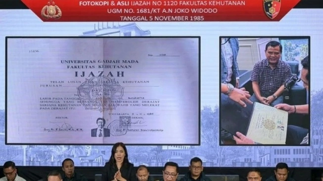 KPU Diperintahkan Serahkan Salinan Ijazah Jokowi, Komisi Informasi Pusat Kabulkan Sengketa