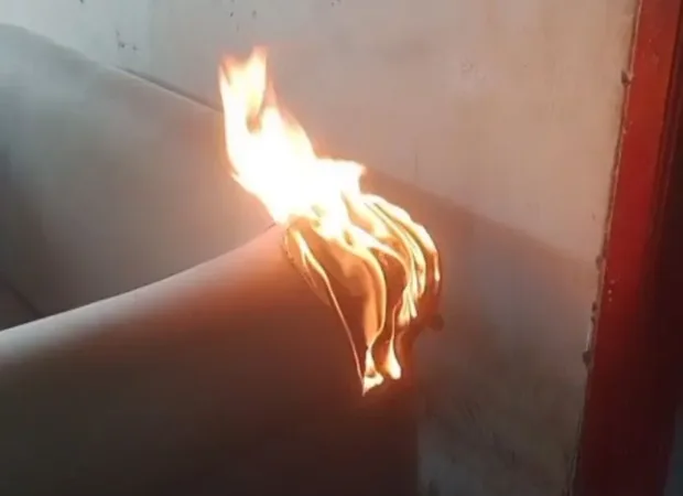 Geger Api Misterius Bakar Perabotan Milik Warga di Jember, Polisi Masih Selidiki Penyebabnya