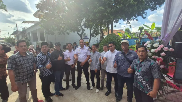 Wali Kota Bekasi Dr. Tri Adhianto meresmikan Taman Bojong Menteng Indah dan Taman Sawelas di Kelurahan Bojong Menteng, Kecamatan Rawalumbu, Rabu (4/2/2026).