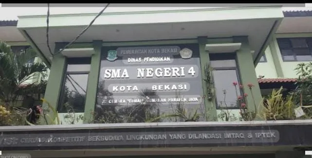 Dugaan praktik pungutan liar (pungli) yang dikaitkan dengan Komite SMAN 4 Kota Bekasi menjadi perhatian publik setelah muncul laporan dari sejumlah orang tua murid.