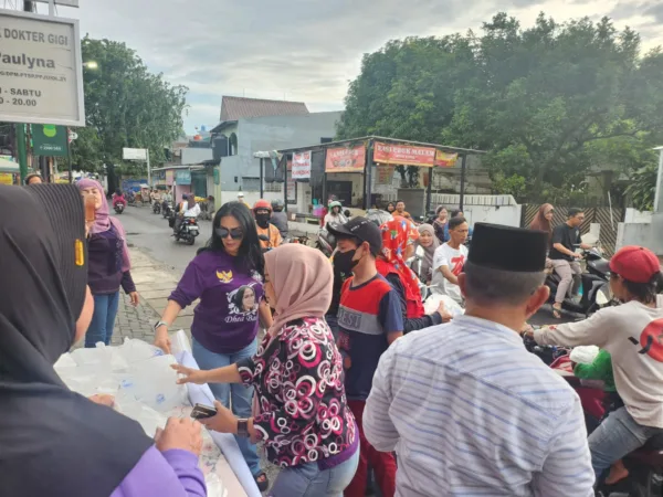 Tarmin Cahyo Haryono Ungkap Makna Cerita Wayang Wahyu Makuto Romo 2 Persatuan Janda Seluruh Indonesia (PJSI) menggelar kegiatan berbagi takjil dan nasi box dalam rangka Ramadan 1447 H dengan mengusung tema “Raih Berkah dan Pahala”. Sabtu (28/2/2026).