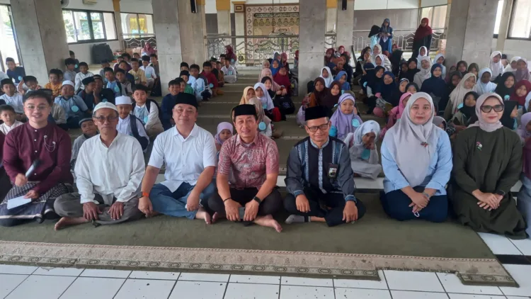 Taman Baca Ceria Jatibening Baru menggelar kegiatan Pesantren Kilat Ramadan yang dirangkaikan dengan aksi penggalangan donasi untuk membantu masyarakat di Aceh dan Sumatra.