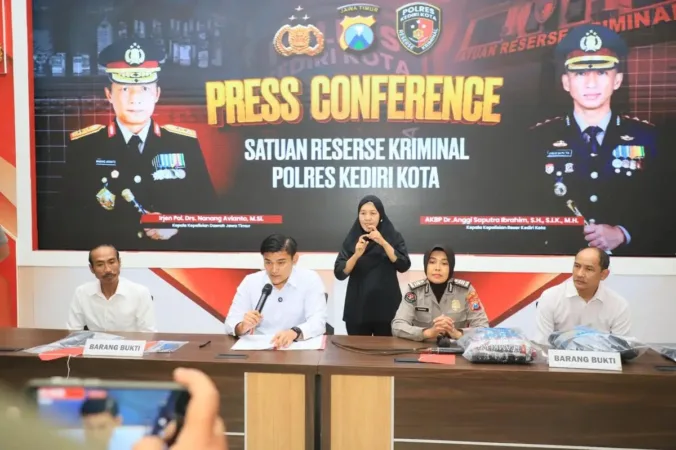Video Asusila Viral, Pasangan di Kediri Ditangkap: Dijual Rp250 Ribu per Konten