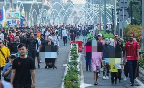 Penduduk Indonesia Tembus 284,6 Juta, Pertumbuhan Melambat di Tengah Sinyal Penuaan