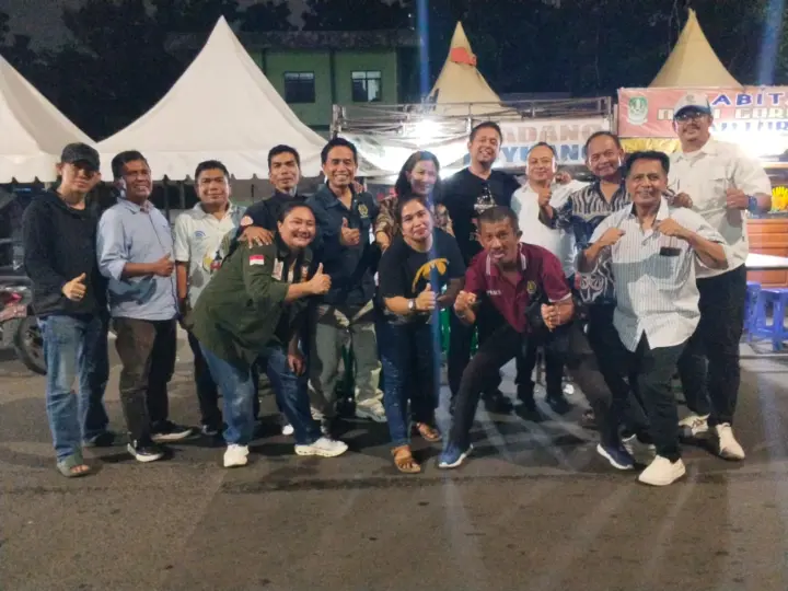 Kolaborasi Epik Istara Group, PWI, dan Praktisi Medis Siap Hadirkan Hiburan Sekaligus Edukasi Anti-Malpraktik 2 Ketua PWI Bekasi Raya bersama jurnalis