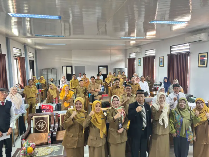 SPMB SMA Negeri 22 Kota Bekasi Yang Transparan dan Gratis, Ketua Aing Beri Apresiasi Tinggi 2 Kepala Sekolah dan Dewan Guru SMAN 12 Bekasi (BM)