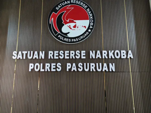 Board Kantor Narkoba Polres Pasuruan (BM)