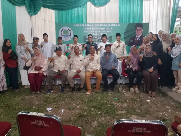 Anggota DPRD Kota Bekasi Fraksi Partai Kebangkitan Bangsa (PKB) Daerah Pemilihan (Dapil) V, Ahmad Murodi, S.Pd., menegaskan komitmennya untuk mengawal berbagai aspirasi masyarakat di bidang kesehatan, pendidikan, dan pembangunan infrastruktur saat menggelar Reses II Tahun Anggaran 2026 di RT 07 RW 03, Kelurahan Jatibening Baru, Kecamatan Pondokgede, Rabu (8/7/2026).
