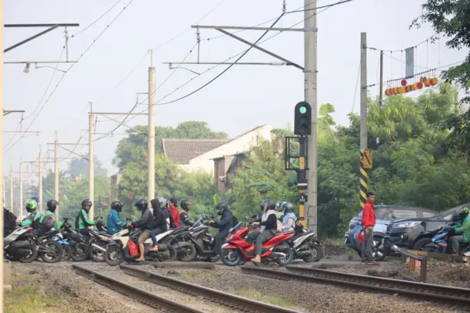 Usai Tragedi Kereta di Bekasi Timur, Ombudsman RI Dorong Seluruh Perlintasan KA Sebidang Dikelola Resmi