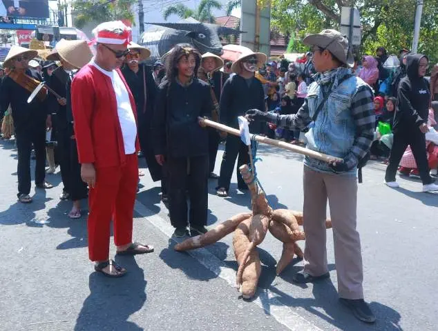 Sejarah Tentang Singkong Mukibat, Dari Siasat Petani Kediri Melawan Pencuri 3 Sejarah Tentang Singkong Mukibat, Dari Siasat Petani Kediri Melawan Pencuri