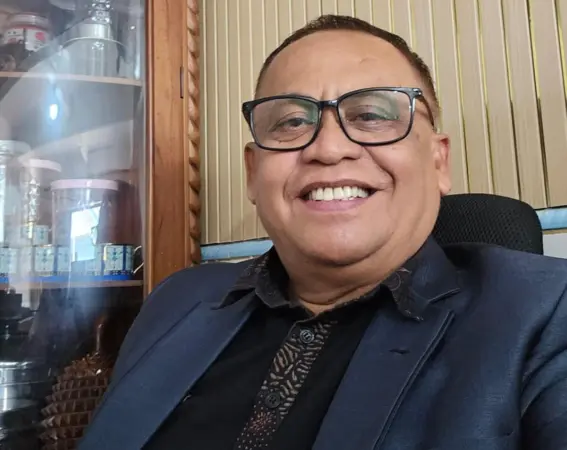 Laskar Anti Korupsi Indonesia (LAKI) mendesak Mahkamah Agung (MA) Republik Indonesia segera menerbitkan Surat Edaran Mahkamah Agung (SEMA) atau Peraturan Mahkamah Agung (Perma) yang mengatur pembatasan pengajuan praperadilan secara berulang.