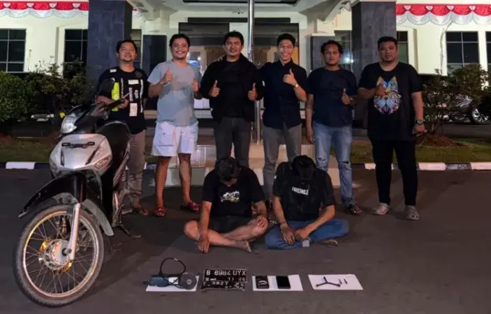 Kedua pelaku eksekutor dan penadah diamankan Jatanras Polres Metro Bekasi (hms)