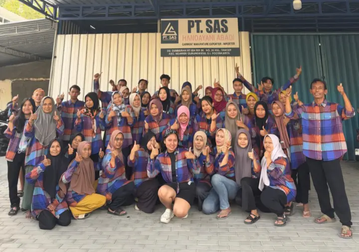 HUT ke-3 PT SAS Handayani Abadi: Tumbuh Bersama Masyarakat, Semarakkan Kemerdekaan dengan Pesta Rakyat 7 HUT ke-3 PT SAS Handayani Abadi: Tumbuh Bersama Masyarakat, Semarakkan Kemerdekaan dengan Pesta Rakyat