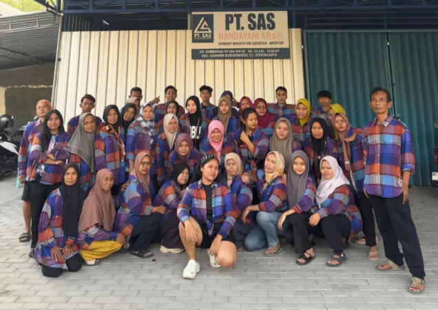 HUT ke-3 PT SAS Handayani Abadi: Tumbuh Bersama Masyarakat, Semarakkan Kemerdekaan dengan Pesta Rakyat