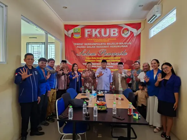Forum Kerukunan Umat Beragama (FKUB) Kabupaten Bekasi membuka ruang dialog bagi Dewan Pimpinan Cabang (DPC) Gerakan Angkatan Muda Kristen Indonesia (GAMKI) Kabupaten Bekasi dalam audiensi yang berlangsung di Kantor FKUB Kabupaten Bekasi, Selasa (1/9/2026).
