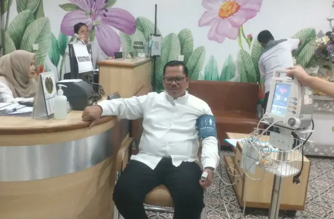 Ketua DPRD Kabupaten Pasuruan saat jalani tes kesehatan (BM)